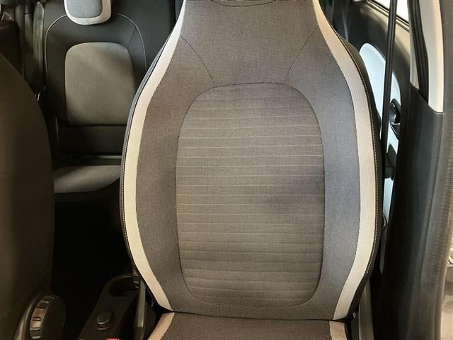 RENAULT Twingo usata 23