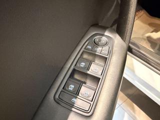 RENAULT Captur usata, con Touch screen