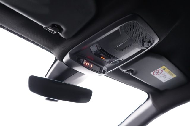 PEUGEOT 208 usata, con Luci diurne LED