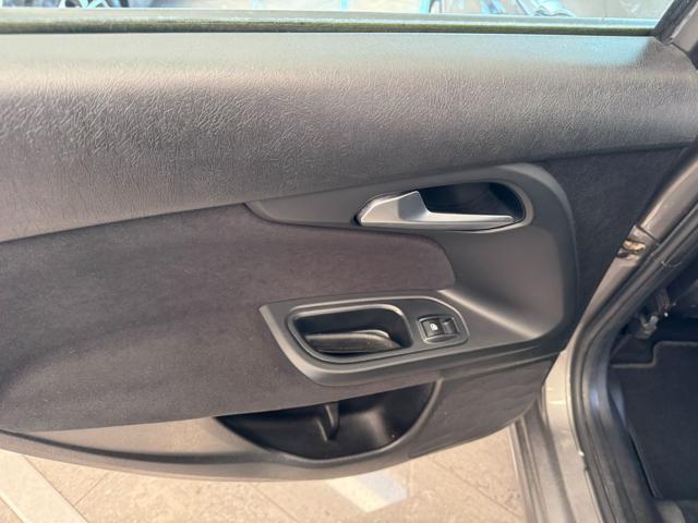 FIAT Tipo usata, con Sedile posteriore sdoppiato