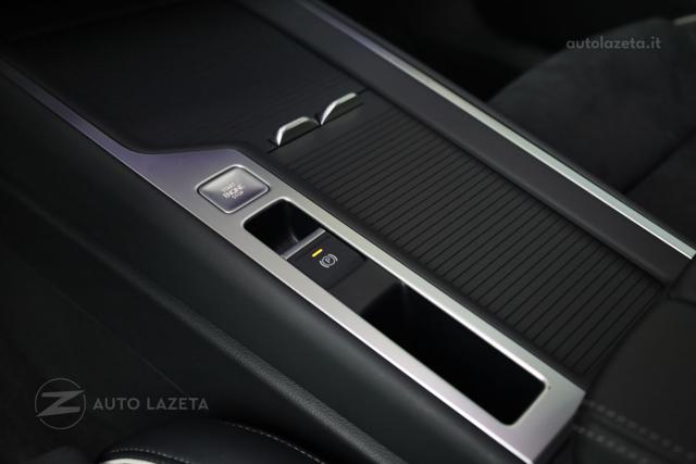 VOLKSWAGEN Passat usata, con Sedili massaggianti