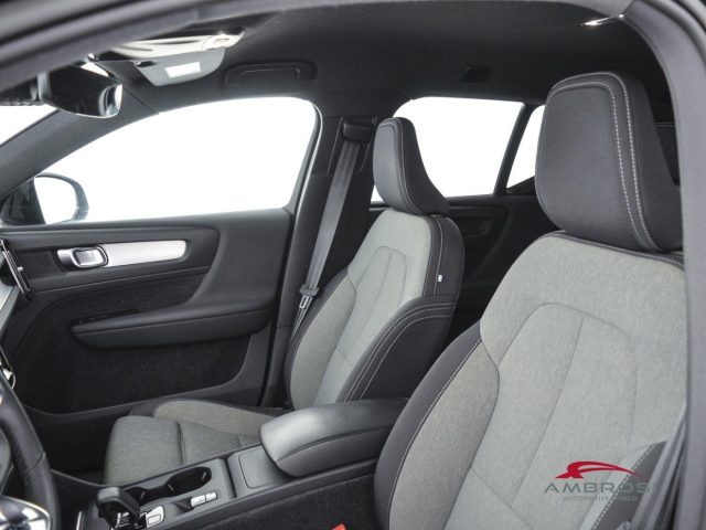 VOLVO XC40 usata 8