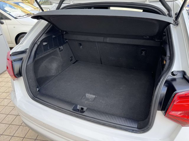 AUDI Q2 usata, con Sedile posteriore sdoppiato
