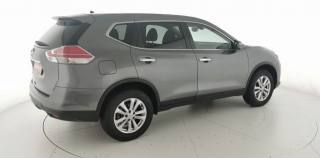 NISSAN X-Trail usata, con Luci diurne LED