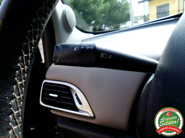 LANCIA Ypsilon usata, con MP3