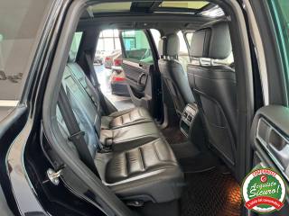 VOLKSWAGEN Touareg usata, con Climatizzatore