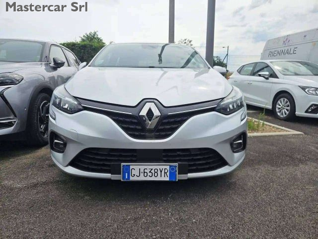 RENAULT Clio usata, con Autoradio