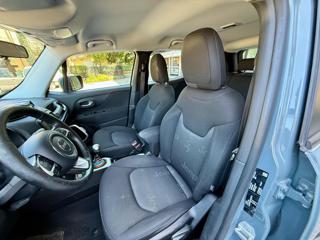 JEEP Renegade usata, con USB