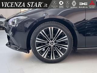 MERCEDES-BENZ CLA 180 usata, con Autoradio