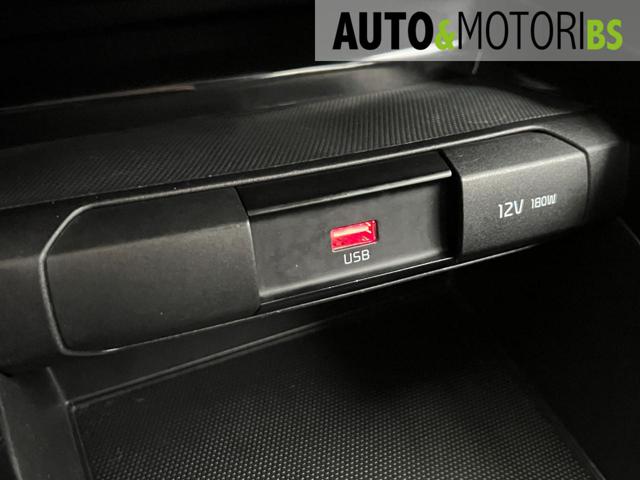 KIA Stonic usata, con Sistema di navigazione