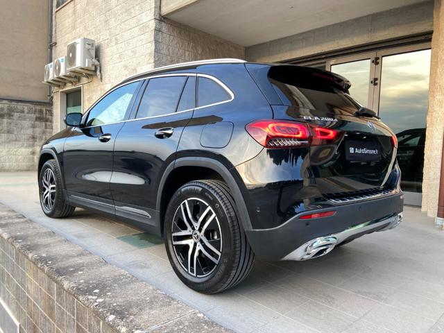 MERCEDES-BENZ GLA 200 usata, con Boardcomputer