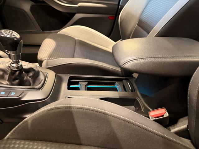 FORD Focus usata, con Servosterzo