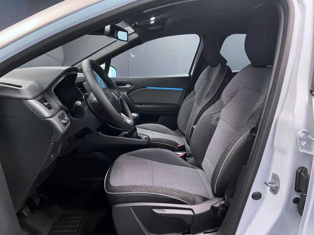 RENAULT Captur usata, con Autoradio