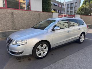 VOLKSWAGEN Passat usata, con Chiusura centralizzata