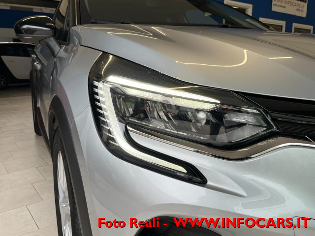 RENAULT Captur usata, con Controllo elettronico della corsia