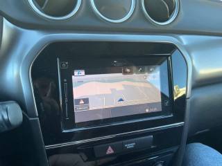SUZUKI Vitara usata, con Autoradio