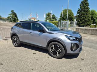 PEUGEOT 2008 usata, con Autoradio