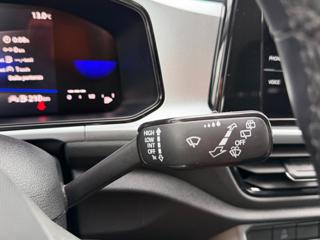 VOLKSWAGEN T-Roc usata, con Sensori di parcheggio anteriori