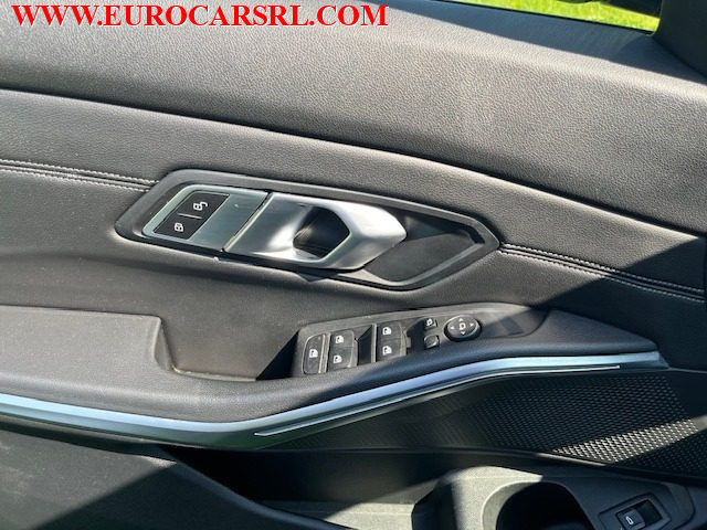 BMW 318 usata, con Volante in pelle