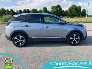 PEUGEOT 3008 usata, con Boardcomputer