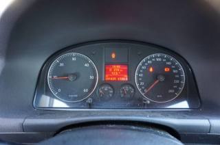 VOLKSWAGEN Touran usata, con Immobilizzatore elettronico