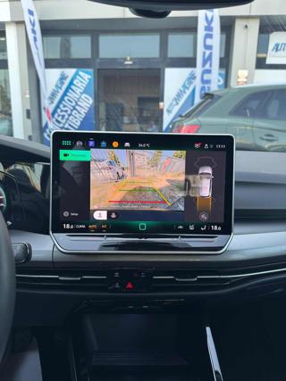 VOLKSWAGEN Golf usata, con Cruise Control