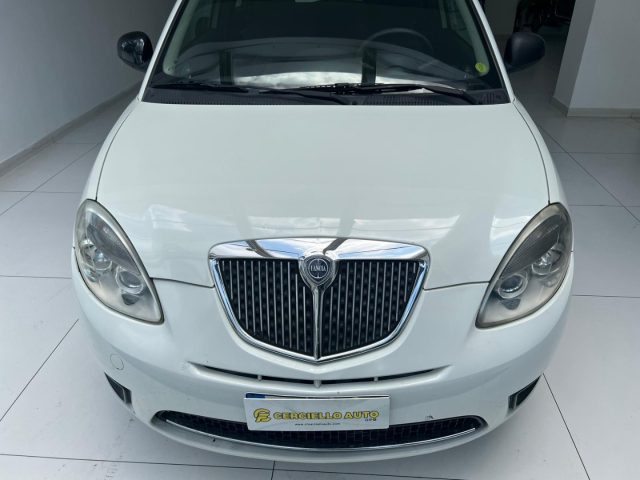 LANCIA Ypsilon usata, con ABS