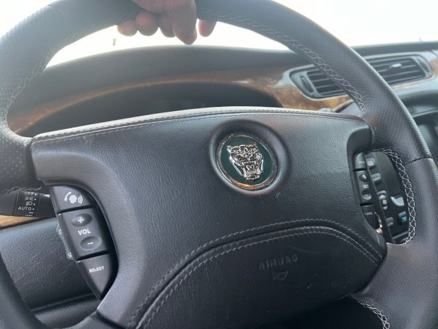 JAGUAR S-Type usata, con Autoradio