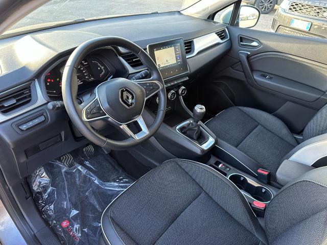 RENAULT Captur usata, con Autoradio