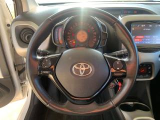 TOYOTA Aygo usata, con Autoradio