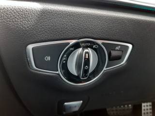 MERCEDES-BENZ E 220 usata, con Regolazione elettrica sedili