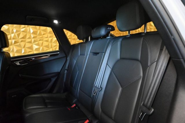 PORSCHE Macan usata 109