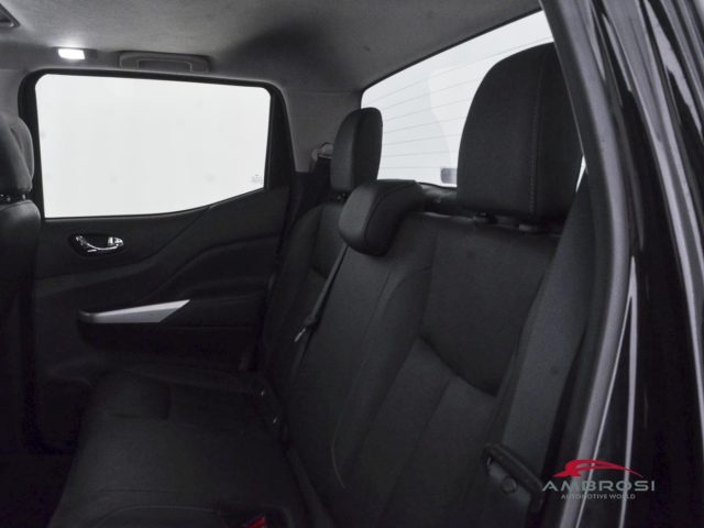 NISSAN Navara usata 9