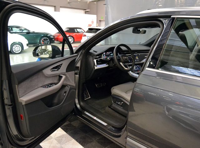 AUDI Q7 usata, con Airbag