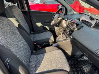 LANCIA Ypsilon usata, con Cronologia tagliandi