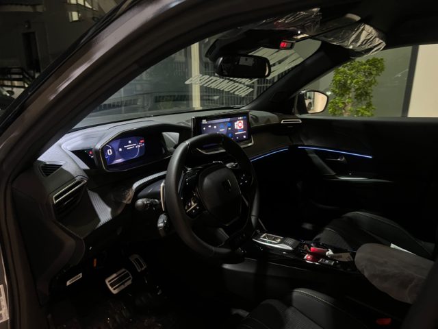PEUGEOT 2008 usata, con Servosterzo