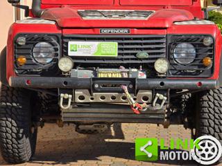 LAND ROVER Defender usata 16