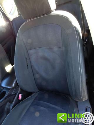 NISSAN Qashqai usata, con Park Distance Control