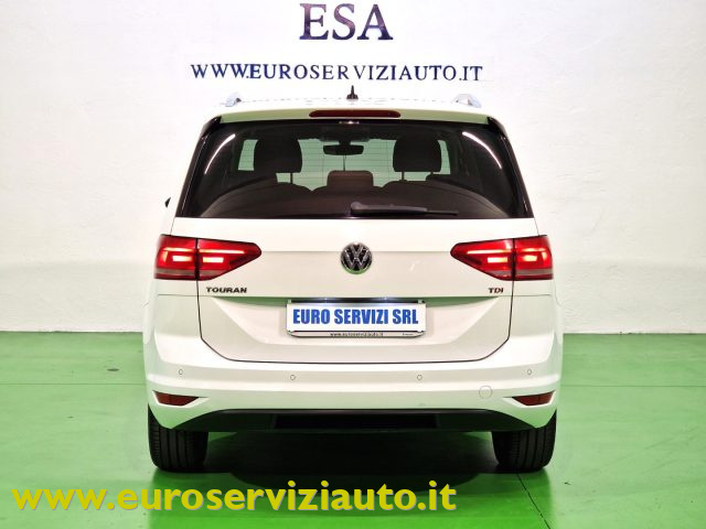 VOLKSWAGEN Touran usata 57