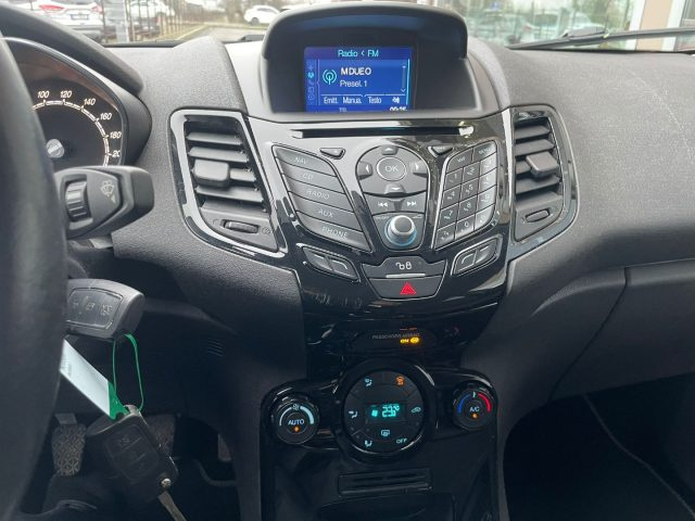 FORD Fiesta usata, con ESP