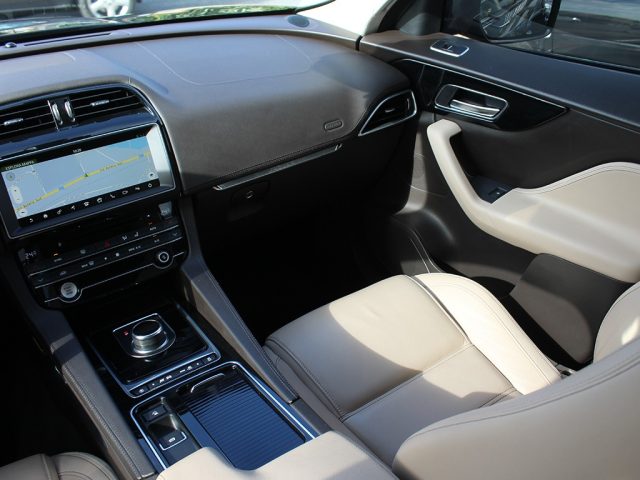 JAGUAR F-Pace usata, con Regolazione elettrica sedili