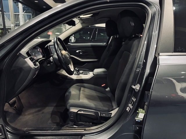 BMW 318 usata, con Cruise Control