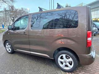 PEUGEOT Traveller usata, con Alzacristalli elettrici