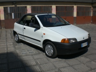 FIAT Punto usata 1