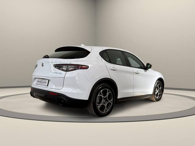 ALFA ROMEO Stelvio usata, con Alzacristalli elettrici
