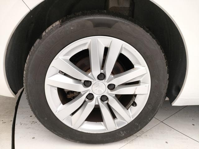 PEUGEOT 308 usata, con Touch screen