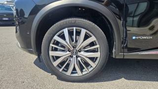 NISSAN X-Trail usata, con Volante in pelle