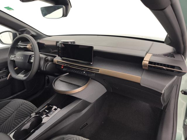 LANCIA Ypsilon usata, con Hill holder