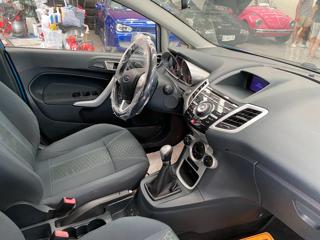 FORD Fiesta usata, con ESP