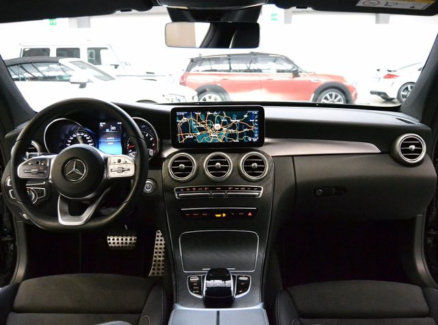 MERCEDES-BENZ C 180 usata, con Autoradio